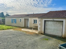 MOUZEUIL SAINT MARTIN (85370) CADRE CAMPAGNE VILLA PLAIN PIED 4 CHAMBRES AVEC ANNEXES SUR 2145 M² CLOS