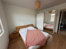 JARD SUR MER (85520) - AU COEUR DU VILLAGE- MAISON DE PLAIN PIED 2 CHAMBRES MEUBLEE AVEC COUR PRIVATIVE