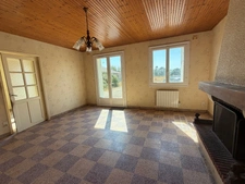 LA CHAPELLE ACHARD 85150 AVEC VUE IMPRENABLE ADORABLE FERMETTE 3 CHAMBRES A RAFRAICHIR AVEC GRANGE 