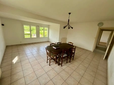 SAINTE HERMINE 85210 CALME ABSOLU AGREABLE MAISON SUR SOUS SOL COMPLET AVEC VERANDA SUR 1000M² CLOS
