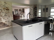 MAREUIL SUR LAY DISSAIS (85) CADRE IDYLLIQUE ADORABLE MAISON RENOVEE GRAND CONFORT ANNEXE ET JARDIN