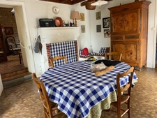 SAINT JEAN DE BEUGNE MAISON DE CAMPAGNE 4 CHAMBRES AVEC ILOT, DEPENDANCES, TERRAIN IDEAL LOCATIF SAISON 
