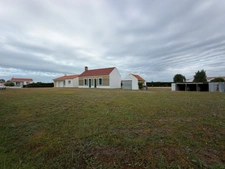 SAINT JEAN DE MONTS 85160 RARISSIME PROPRIETE COMPOSEE DE 2 MAISONS ET DEPENDANCE SUR 6554 M² A BATIR