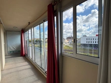 LA ROCHE SUR YON (85) PRIX FOU POUR CET APPARTEMENT T2 40M² AVEC LOGGIA 10M², PARKING ET CAVE PRIVATIFS