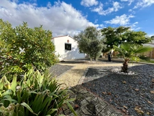 L'AIGUILLON SUR MER QUARTIER RESIDENTIEL VILLA PLAIN PIED GRAND CONFORT 4 CHAMBRES ANNEXES ET JARDIN CLOS