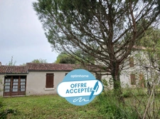 SERIGNE (85) EN CAMPAGNE SPACIEUSE MAISON EN PIERRES A RENOVER AVEC DEPENDANCES SUR 6700M² A PRIX FOU 