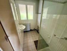 SAINTE HERMINE 85210 CALME ABSOLU AGREABLE MAISON SUR SOUS SOL COMPLET AVEC VERANDA SUR 1000M² CLOS