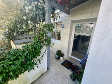 NALLIERS 85370 CHEVRETTE ADORABLE MAISON PLAIN PIED ENTIEREMENT RENOVEE AVEC TERRASSE ET PARKING