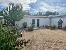 SAINTE RADEGONDE DES NOYERS (85450) ADORABLE VILLA PLAIN PIED 2021 AVEC HANGAR 180M² SUR 1200M² CLOS