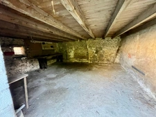 LE GUE DE VELLUIRE (85770) AU CALME ABSOLU MAISON EN PIERRES AVEC GRANGES ET DEPENDANCES SUR 4500M²