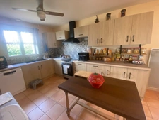L'ORBRIE (85200) EN FOND D'IMPASSE ADORABLE VILLA PLAIN PIED 4 CHAMBRES AVEC DEPENDANCE SUR 707M² CLOS