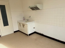 FONTENAY LE COMTE (85200) - CENTRE VILLE - APPARTEMENT DUPLEX RENOVE 3 CHAMBRES AVEC BALCON ET ANNEXES