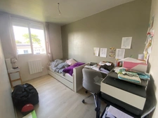 NESMY AU CALME EN IMPASSE QUARTIER RESIDENTIEL AGREABLE MAISON DE FAMILLE RENOVEE 5 CHAMBRES ET JARDIN