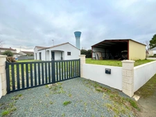 SAINT CYR EN TALMONDAIS (85) A 15 MIN DES PLAGES VILLA PLAIN PIED GRAND CONFORT 3 CHAMBRES HANGAR JARDIN