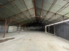 FONTENAY LE COMTE RARISSIME SURFACE DE STOCKAGE/ACTIVITE AGRICOLE 1400M² SUR 5400M² PROCHE AUTOROUTE