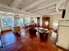 VOUILLE LES MARAIS 85450 CALME ABSOLU MAGNIFIQUE PROPRIETE GRAND CONFORT AVEC DEPENDANCES ET JARDIN