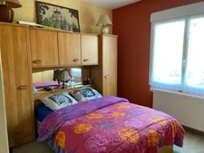 SAINT AUBIN LA PLAINE COEUR DE VILLAGE LONGERE EN PIERRES RENOVEE 4 CHAMBRES AVEC DEPENDANCE ET JARDIN