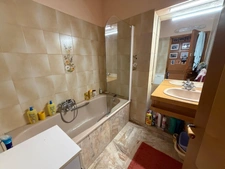 SAINT MICHEL EN L'HERM (85) 10 MIN DES PLAGES AGREABLE DEMEURE EN PIERRE 4 CHAMBRES AVEC SPA ET JARDIN