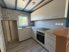 LA TRANCHE SUR MER A 15 MIN DANS RESIDENCE AVEC PISCINE VILLA BOIS AVEC VERANDA TERRASSE ET JARDIN