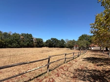 SOULLANS 85300 - DOMAINE PRIVE DE 3,2 HECTARES CLOS - PROPRIETE D'EXCEPTION AVEC GRANGES ET PRESQU'ILE