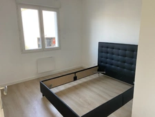MOUTIERS SUR LAY 85 AU CALME VILLA PLAIN PIED GRAND CONFORT 3 CHAMBRES AVEC DEPENDANCES SUR 720M² CLOS