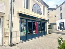 LUCON (85400) COEUR DE VILLE FONDS BAR/RESTAURANT AVEC LICENCE IV ET TRES BON BILAN SUR EMPLACEMENT N°1