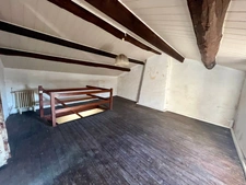 LE GUE DE VELLUIRE (85770) AU CALME ABSOLU MAISON EN PIERRES AVEC GRANGES ET DEPENDANCES SUR 4500M²