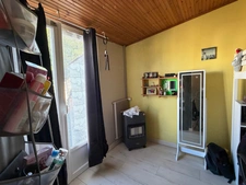 SAINT-JEAN-D'HERMINE (85) - COEUR DE VILLAGE AU CALME - ADORABLE VILLA PLAIN PIED 4 CHAMBRES SUR 1177M²