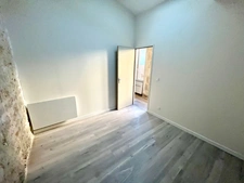 LUCON QUARTIER MARCHE COUVERT CHARMANTE MAISON EN PIERRES RENOVEE DE PLAIN PIED AVEC JARDIN ET CAVE