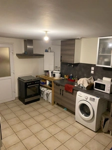 LUCON QUARTIER HYPER U ADORABLE MAISON DE PLAIN PIED 80M² RENOVEE AVEC 2 CHAMBRES ET JARDIN CLOS