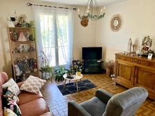 LES MAGNILS REIGNIERS 85400 ADORABLE MAISON SUR SOUS SOL COMPLET 4 CHAMBRES SUR 2732 M² A BATIR