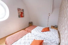 CHAVAGNES EN PAILLERS (85250) - LIEU D'EXCEPTION - ANCIENNE CHAPELLE RENOVEE 6 CHAMBRES SUR 900M² CLOS