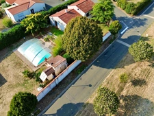 SAINT AUBIN LA PLAINE CALME ABSOLU MAISON SEMI PLAIN PIED 4 CHAMBRES AVEC PISCINE ET ANNEXES SUR 1375M²