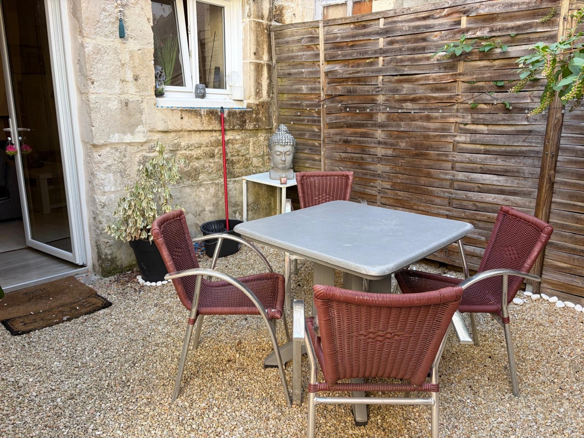 Immeuble 2 pièces 80 m² · à Lucon · 80 m² · 159 000 €