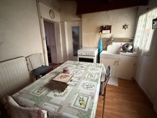 LUCON (85) CENTRE IMMEDIAT ADORABLE MAISON EN PIERRES A RENOVER AVEC DEPENDANCES ET JARDIN A PRIX FOU