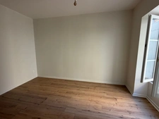 LES SABLES D'OLONNE (85100) - RARE - A 2 PAS DU REMBLAI ET DU PORT APPARTEMENT T3 RENOVE EN 2026 EN RDC