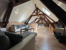 LUCON QUARTIER MARCHE COUVERT ET PISCINE MAISON DE CARACTERE BOURREE DE CHARME AVEC ANNEXES ET PATIO