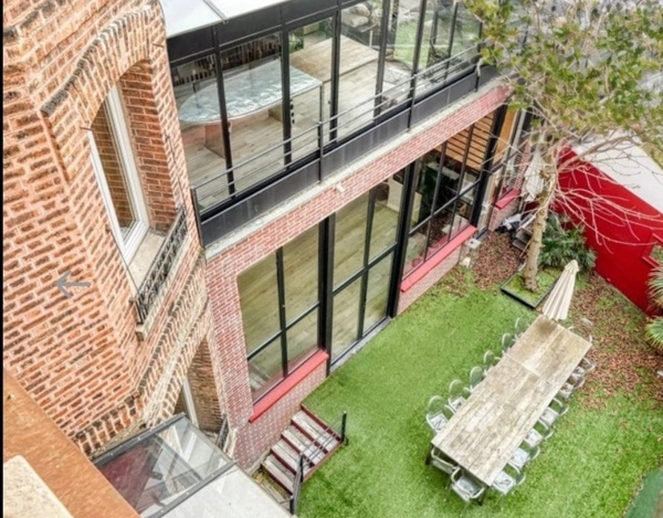PARIS 17E – IMMEUBLE D’EXCEPTION AVEC JARDIN PRIVATIF, TERRASSES & ROOFTOP – 600 M² ENTIÈREMENT RÉNOVÉS
