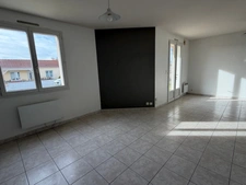 LES MAGNILS REIGNIERS (85) - BEUGNE L'ABBE - ADORABLE VILLA PLAIN PIED 2 CHAMBRES AVEC GARAGE ET JARDIN