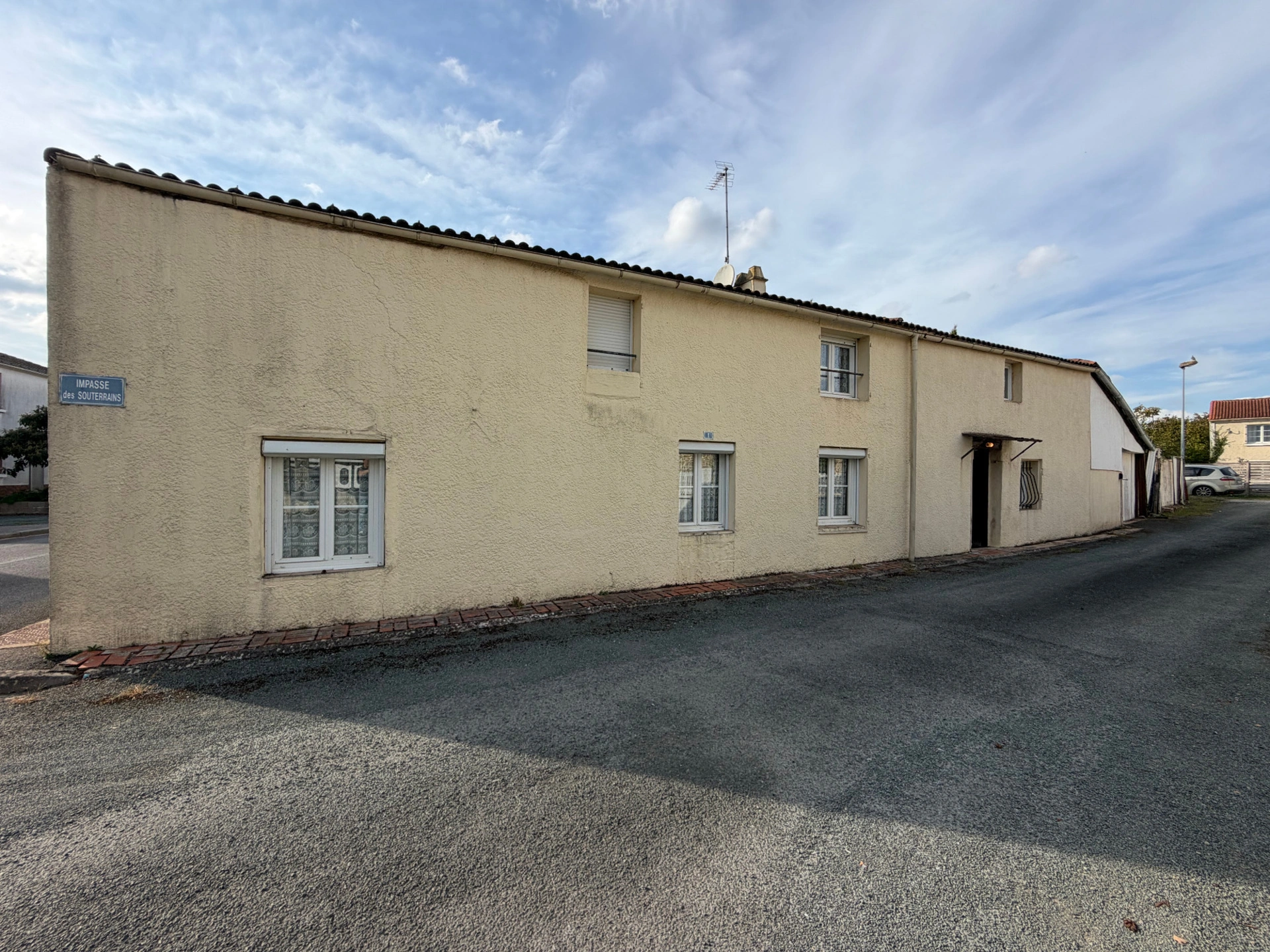 Maison 7 pièces 135 m² · à Corpe · 135 m² · 100 000 €