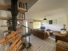 NESMY AU CALME EN IMPASSE QUARTIER RESIDENTIEL AGREABLE MAISON DE FAMILLE RENOVEE 5 CHAMBRES ET JARDIN