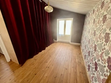LES MAGNILS REIGNIERS (85) - BEUGNE L'ABBE - RARISSIME MAISON EN PIERRES RENOVEE 4 CHAMBRES AVEC JARDIN