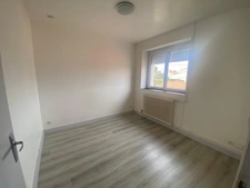 LE BOURG SOUS LA ROCHE 85000 RARISSIME APPARTEMENT DE TYPE 3 / 2 CHAMBRES AVEC BALCON ET GRAND GARAGE