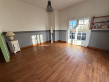 LUCON (85) COEUR DE VILLE AGREABLE MAISON ART DECO 6 CHAMBRES AVEC PISCINE ET ANNEXES SUR 1296M² CLOS