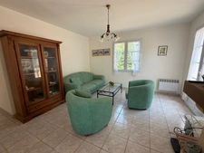 BREM SUR MER 85 A 2 PAS DES PLAGES DANS QUARTIER RESIDENTIEL VILLA PLAIN PIED AVEC GARAGE ET JARDIN CLOS