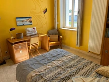 LUCON (85) COEUR DE VILLE MAISON EN PIERRES DE CARACTERE 5/6 CHAMBRES AVEC PATIO ET SPACIEUSES ANNEXES