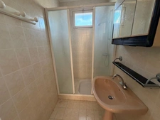 LES SABLES D'OLONNE (85) QUARTIER RECHERCHE MAISON PLAIN PIED 4 CHAMBRES VERANDA ET GARAGE SUR 2200M² 
