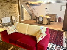 PEAULT AU CALME ABSOLU MAISON EN PIERRES RENOVEE BOURREE DE CHARME AVEC VERANDA TERRASSE ET JARDIN