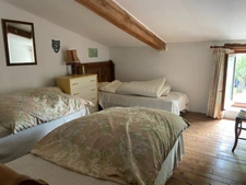 SAINT JEAN DE BEUGNE MAISON DE CAMPAGNE 4 CHAMBRES AVEC ILOT, DEPENDANCES, TERRAIN IDEAL LOCATIF SAISON 
