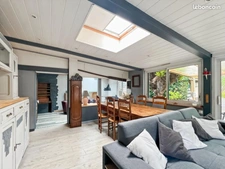 SAINT HERBLAIN (44) PROCHE COMMODITES ET GRANDS AXES MAISON FAMILIALE AVEC GITE ET ANNEXES SUR 1941M²